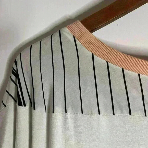 St. Marten Bat Wing Shirt Size Small - Picture 10 of 10